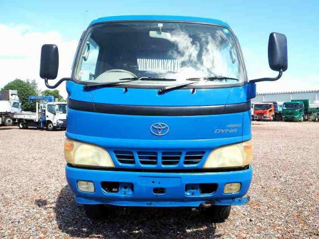 TOYOTA DYNA 2003