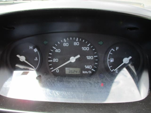 DAIHATSU HIJET truck 4WD 2003