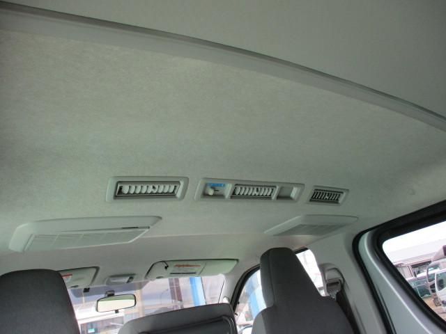 TOYOTA HIACE van 4WD 2008