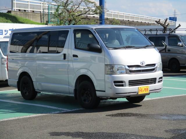 TOYOTA HIACE van 4WD 2009