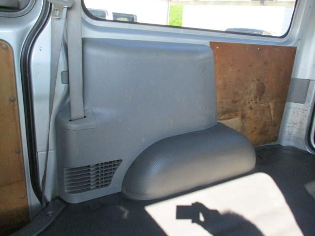 TOYOTA HIACE van 4WD 2009