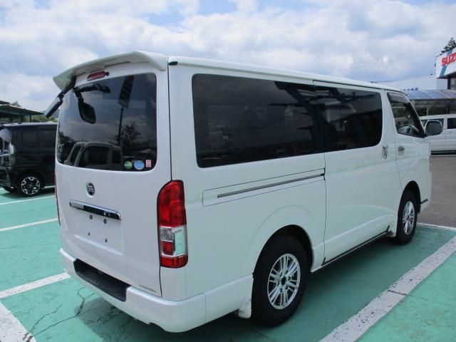 TOYOTA HIACE REGIUS WGN 4WD 2018