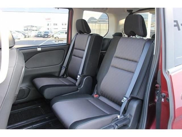 NISSAN SERENA  S-HYBRID 2019