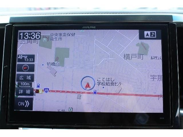 TOYOTA VELLFIRE 2015