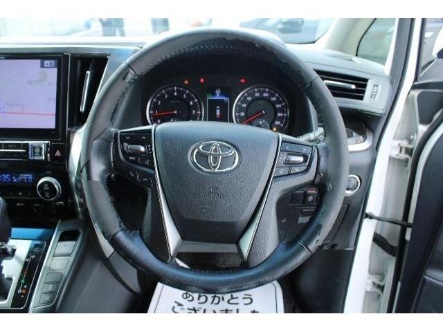 TOYOTA VELLFIRE 2015