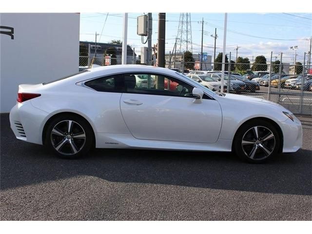 TOYOTA LEXUS RC300h 2016