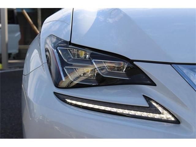 TOYOTA LEXUS RC300h 2016