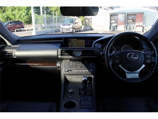 TOYOTA LEXUS RC300h 2016