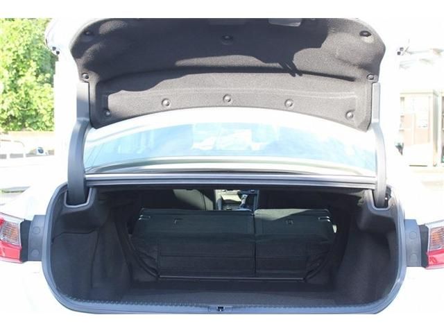 TOYOTA LEXUS RC300h 2016