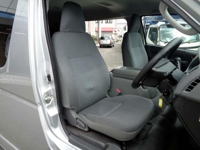 TOYOTA HIACE wagon 4WD 2006