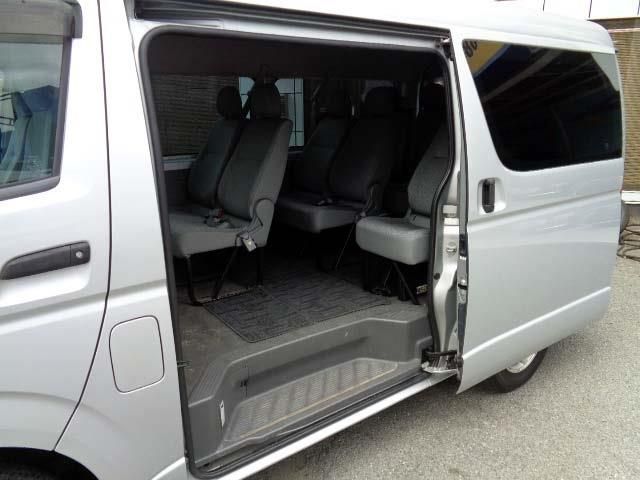 TOYOTA HIACE wagon 4WD 2006