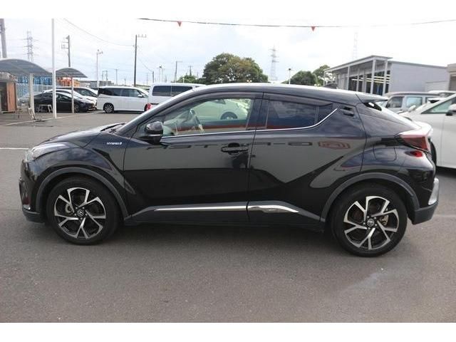 TOYOTA C-HR 2017