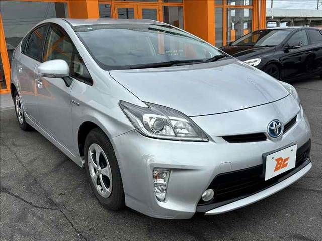 TOYOTA PRIUS 2014