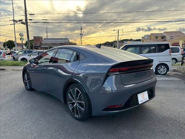 TOYOTA PRIUS 2023