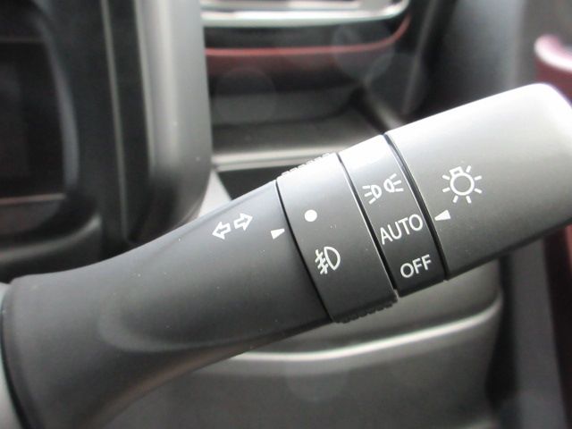 SUZUKI Spacia custom 4WD 2025