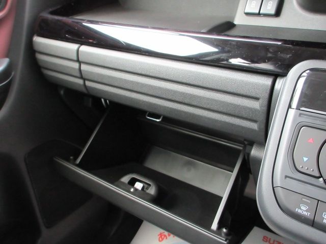 SUZUKI Spacia custom 4WD 2025