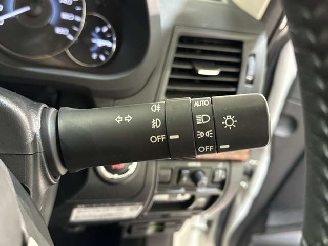 SUBARU LEGACY B4 2011