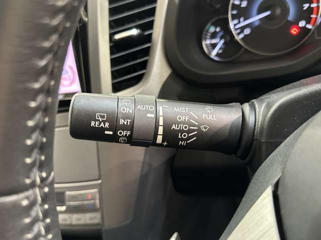 SUBARU LEGACY B4 2011