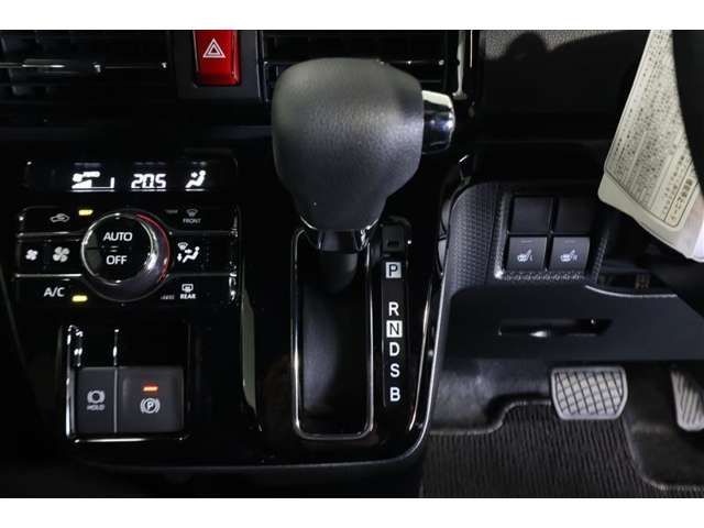 DAIHATSU TANTO CUSTOM 2023