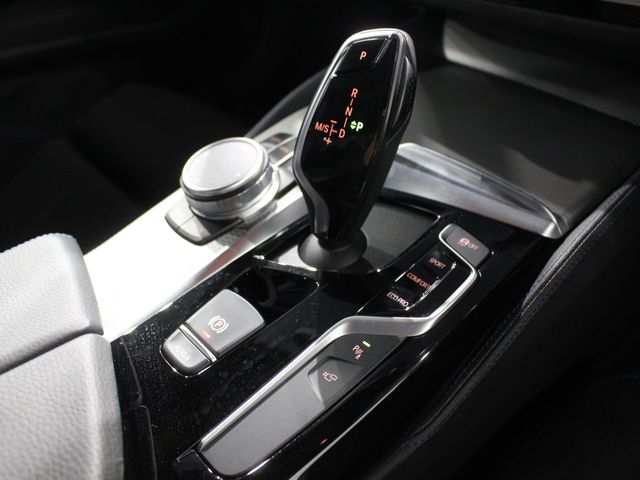 BMW BMW 5series sedan 2020