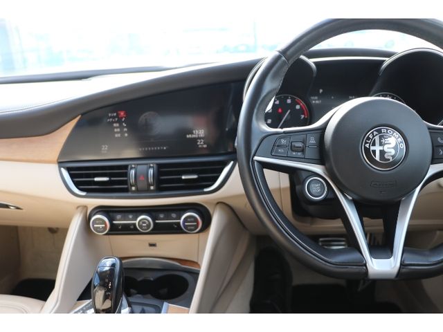 ALFAROMEO ALFAROMEO Giulia 2019