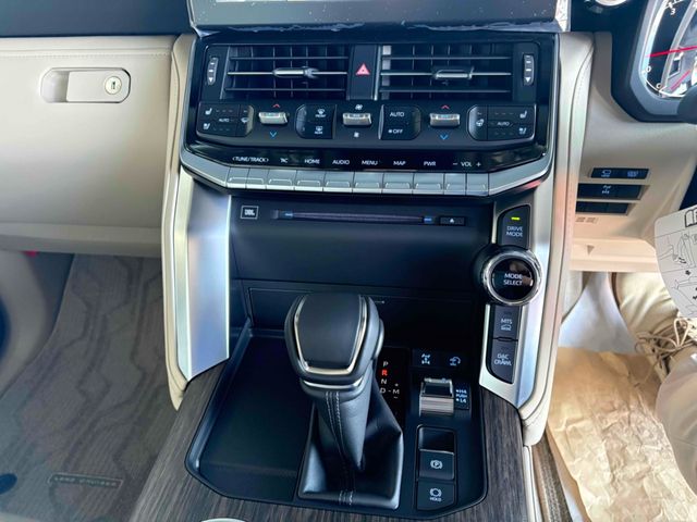 TOYOTA LANDCRUISER wagon 2024