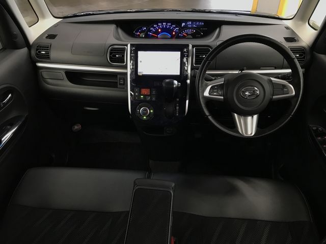 DAIHATSU TANTO CUSTOM 4WD 2017