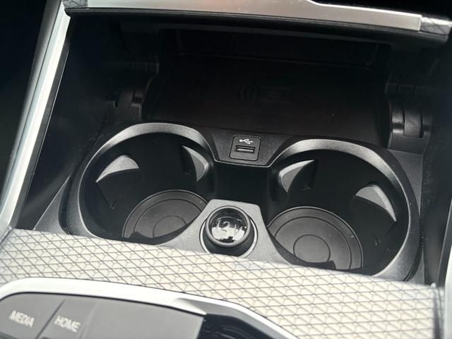 BMW BMW 3series sedan 2025