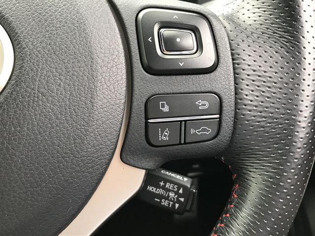 TOYOTA LEXUS IS300h 2017