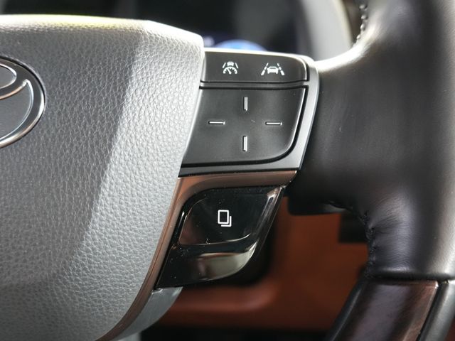 TOYOTA VELLFIRE  HYBRID 2023