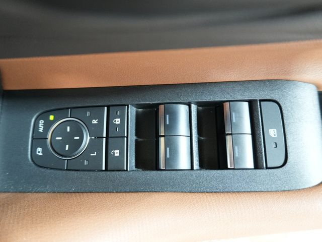 TOYOTA VELLFIRE  HYBRID 2023