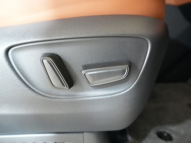 TOYOTA VELLFIRE  HYBRID 2023