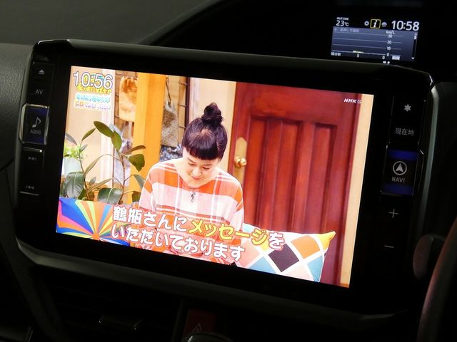 TOYOTA NOAH 4WD 2018