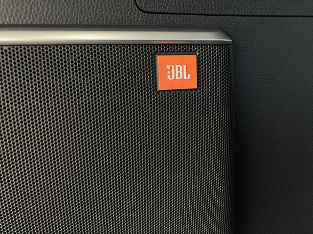 TOYOTA HARRIER HYBRID 2020