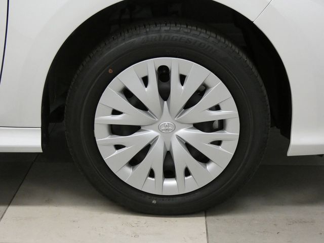 TOYOTA YARIS HYBRID 2023