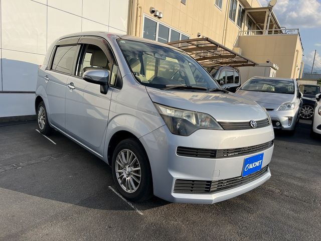 TOYOTA SPADE 2012