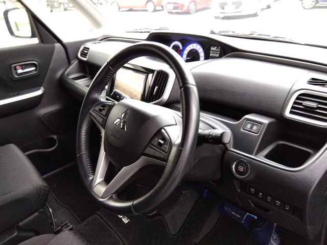 MITSUBISHI DELICA D:2 CUSTOM 2WD 2016