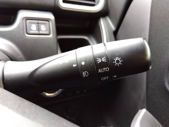 MITSUBISHI DELICA D:2 CUSTOM 2WD 2016