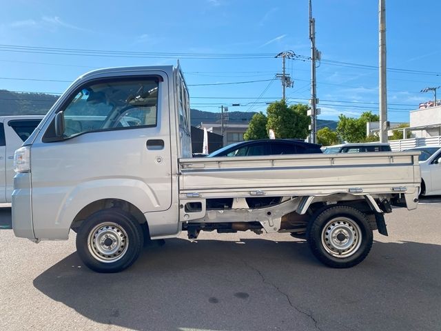 DAIHATSU HIJET truck 4WD 2019