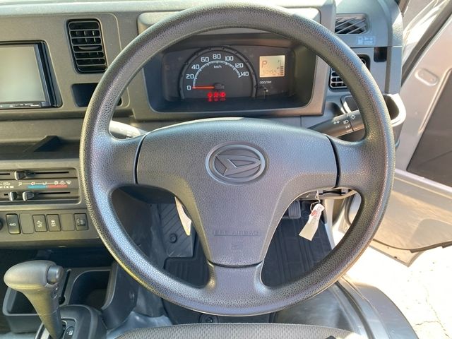 DAIHATSU HIJET truck 4WD 2019