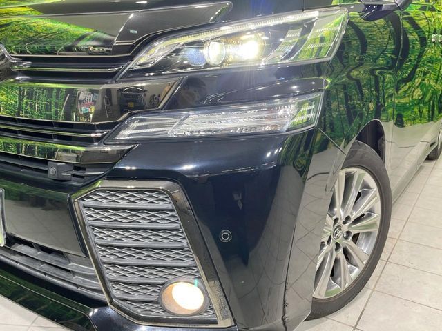 TOYOTA VELLFIRE 2017