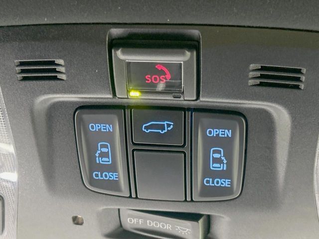 TOYOTA VELLFIRE 2020