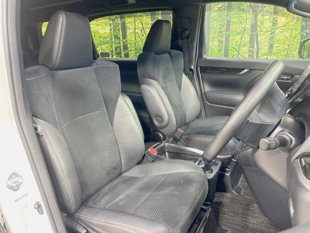 TOYOTA VELLFIRE 2020