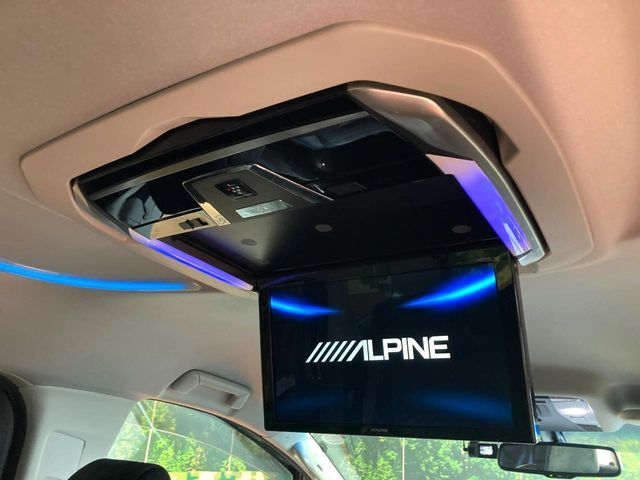 TOYOTA VELLFIRE 2016