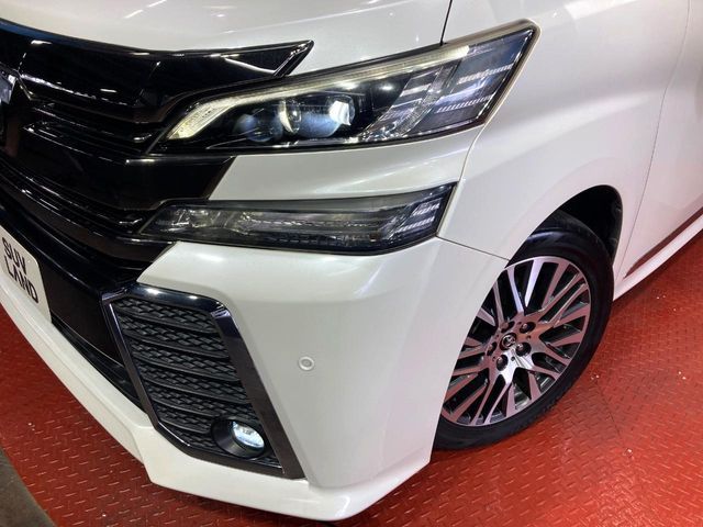 TOYOTA VELLFIRE 2016