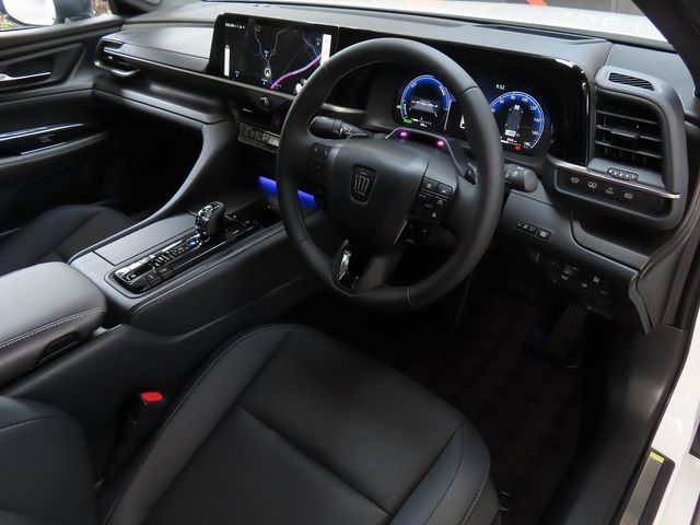 TOYOTA CROWN sedan hybrid 2025