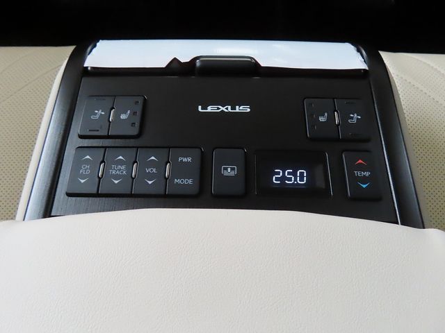 TOYOTA LEXUS ES300h 2024