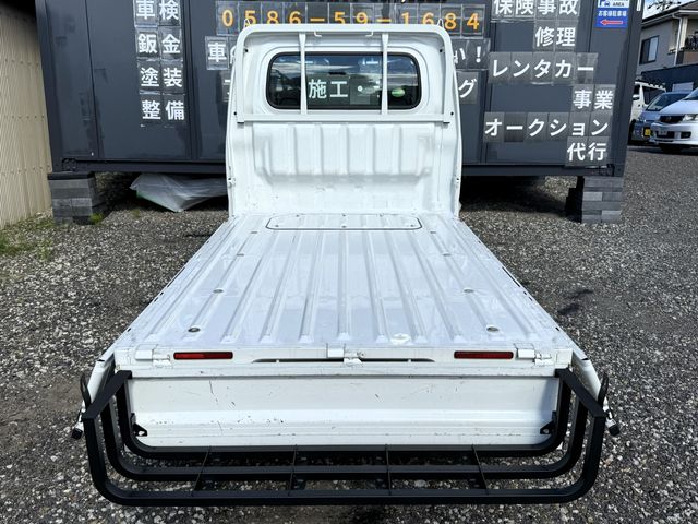 DAIHATSU HIJET truck 4WD 2019