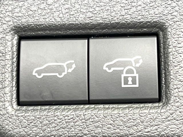 TOYOTA HARRIER 2WD 2023