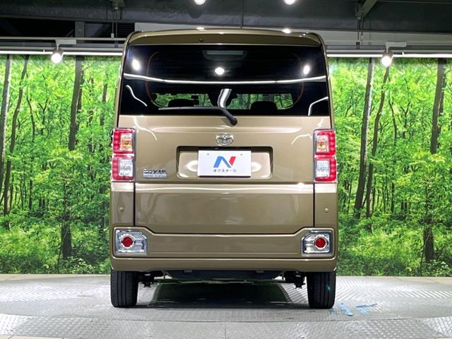 TOYOTA PIXIS MEGA 2021